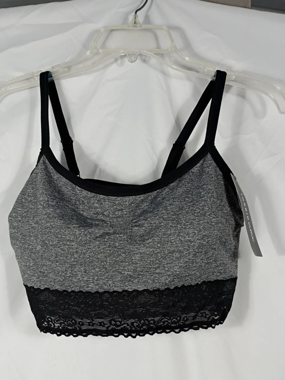 NWT Torrid Seamless Bralette Gray With Black Trim And Lace Sz 1 Wireless Padded